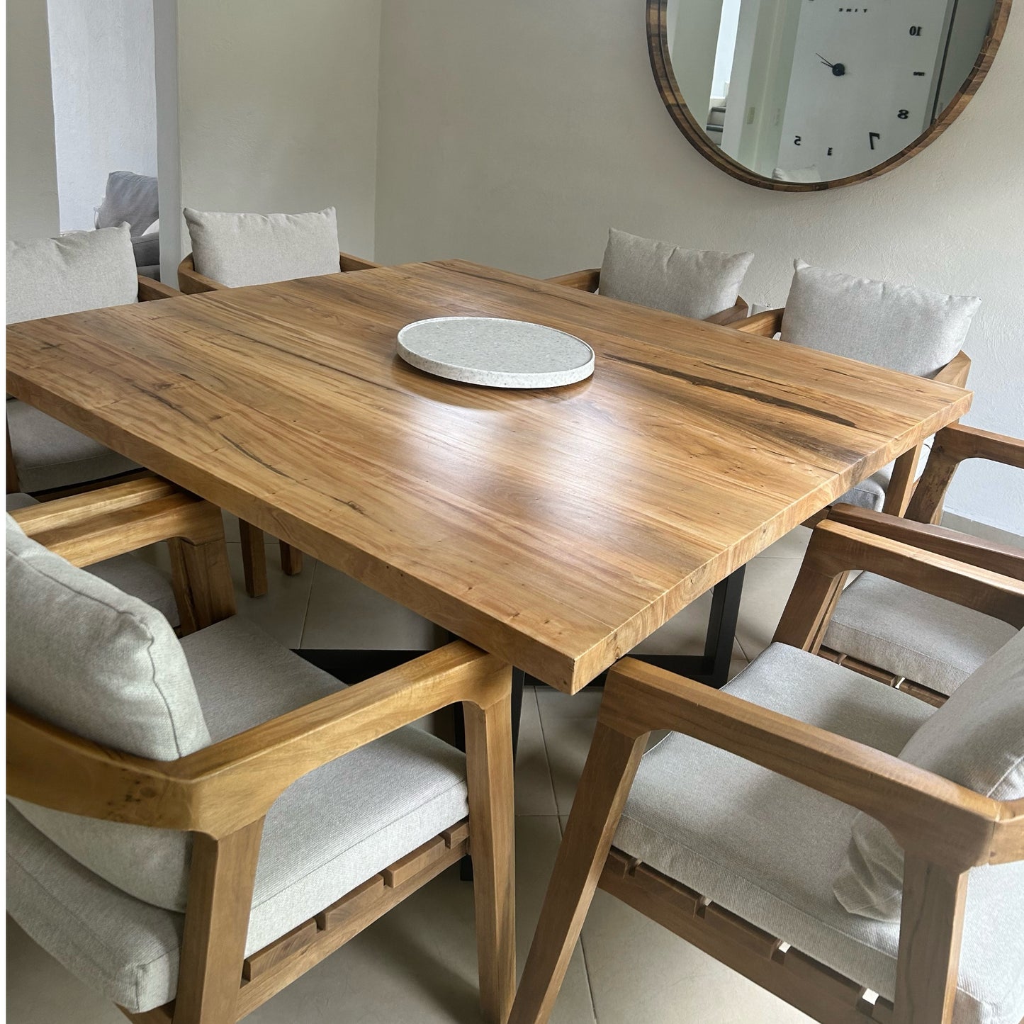 MESA DE COMEDOR ONIX